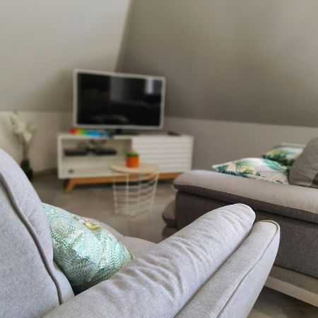 Appartamento Chez Claudia Salazie Esterno foto