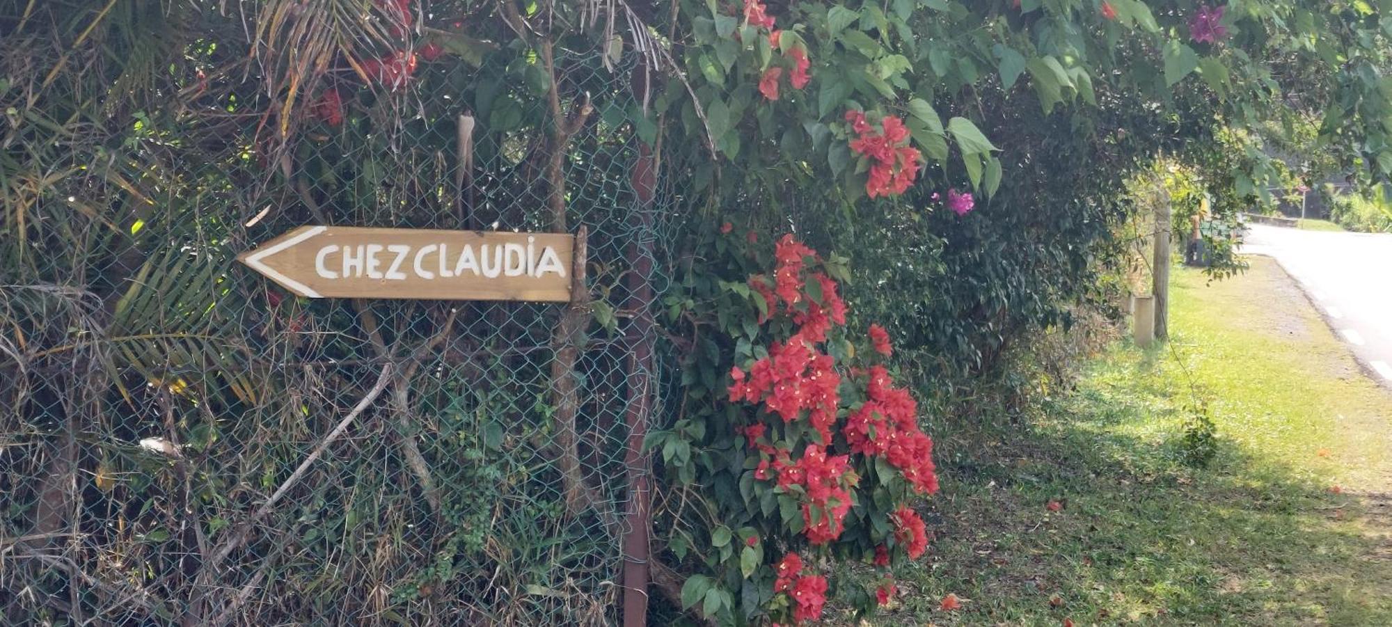 Appartamento Chez Claudia Salazie Esterno foto